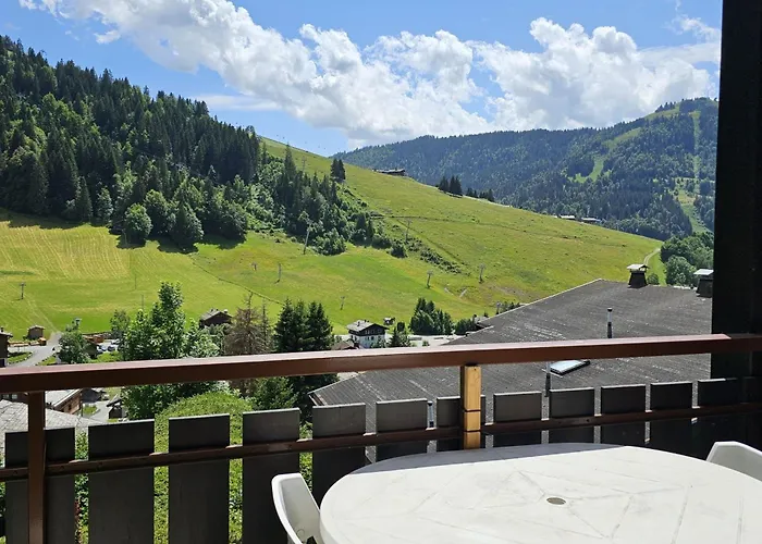 Appt 3 Avec Balcon Vue Sur Les Montagnes La Clusaz